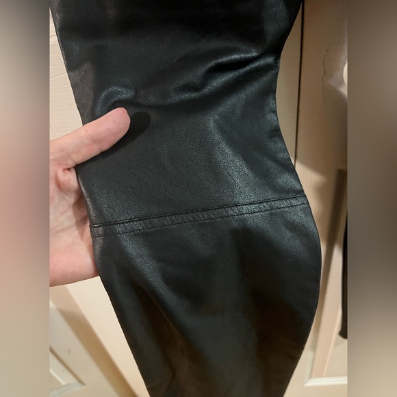Splendid Faux Leather Black Full Length Fitted Silhouette Wide Waistband Size M - Picture 5 of 9